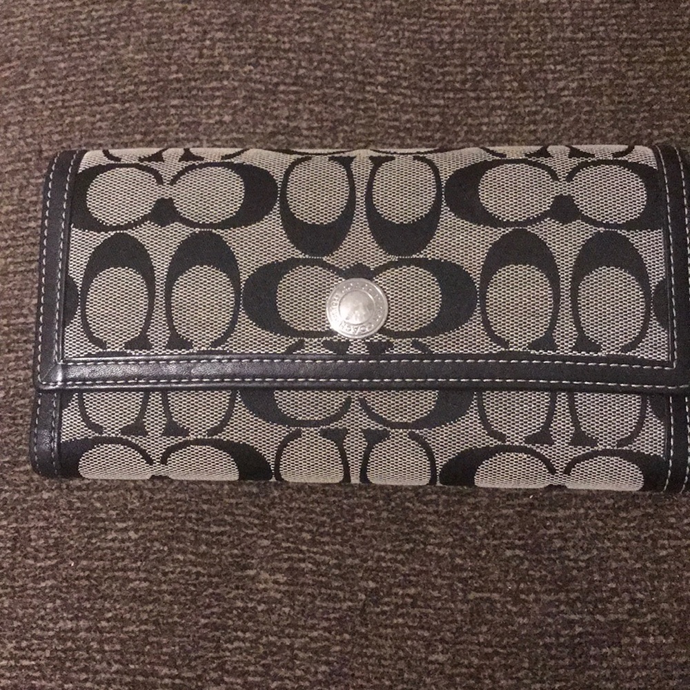 Coach wallet